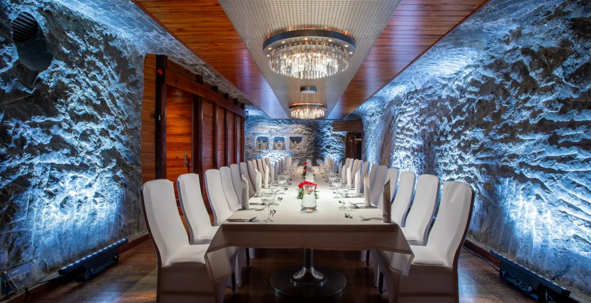 Jedna z solnych komór Kopalni Soli "Wieliczka" - Komora Jana Haluszki II